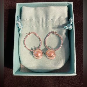 Tiffany & co Hardware pearl sterling silver hoop earrings new in box never worn